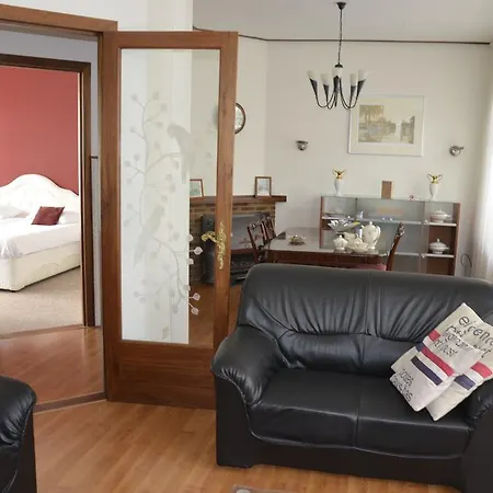 Apartment Royal Centrum *