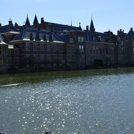 Apartment Royal Centrum The Hague